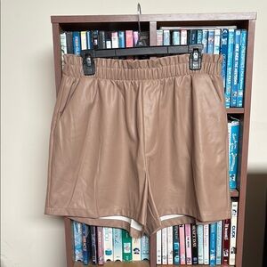 BB Dakota by Steve Madden Faux Leather High Waisted Tan Shorts Sz L